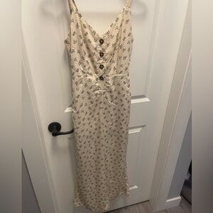 17. Sienna Sky size xs jumper
